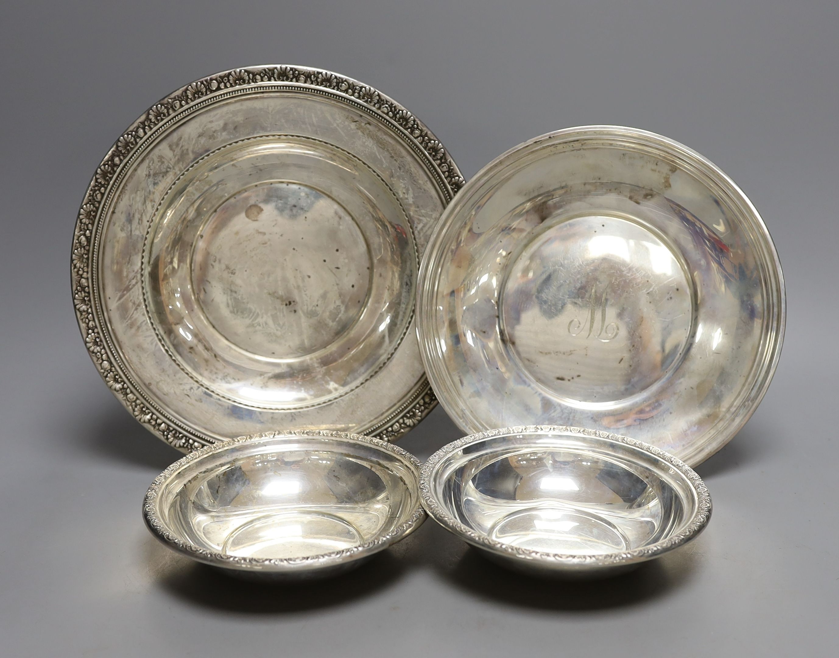 A pair of sterling bowls and tow sterling dishes including Reed & Barton and Gorham, 17.2oz.